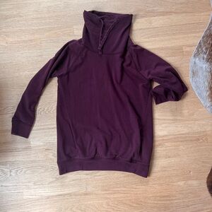 Funnel neck yoga sweatshirt